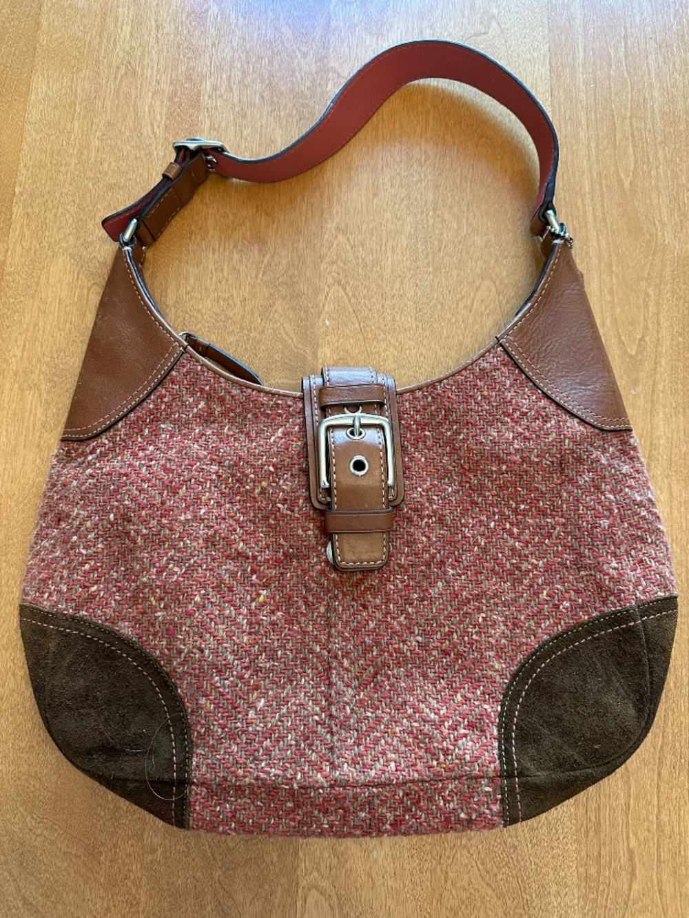 ✨ Vintage Coach Hobo Bag – Classic & Timeless ✨ - Picture 2 of 10